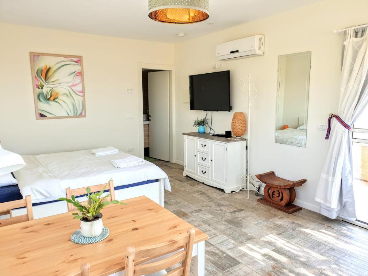 Villa Nof Beresheet à Midreshet Ben Gurion Extérieur photo