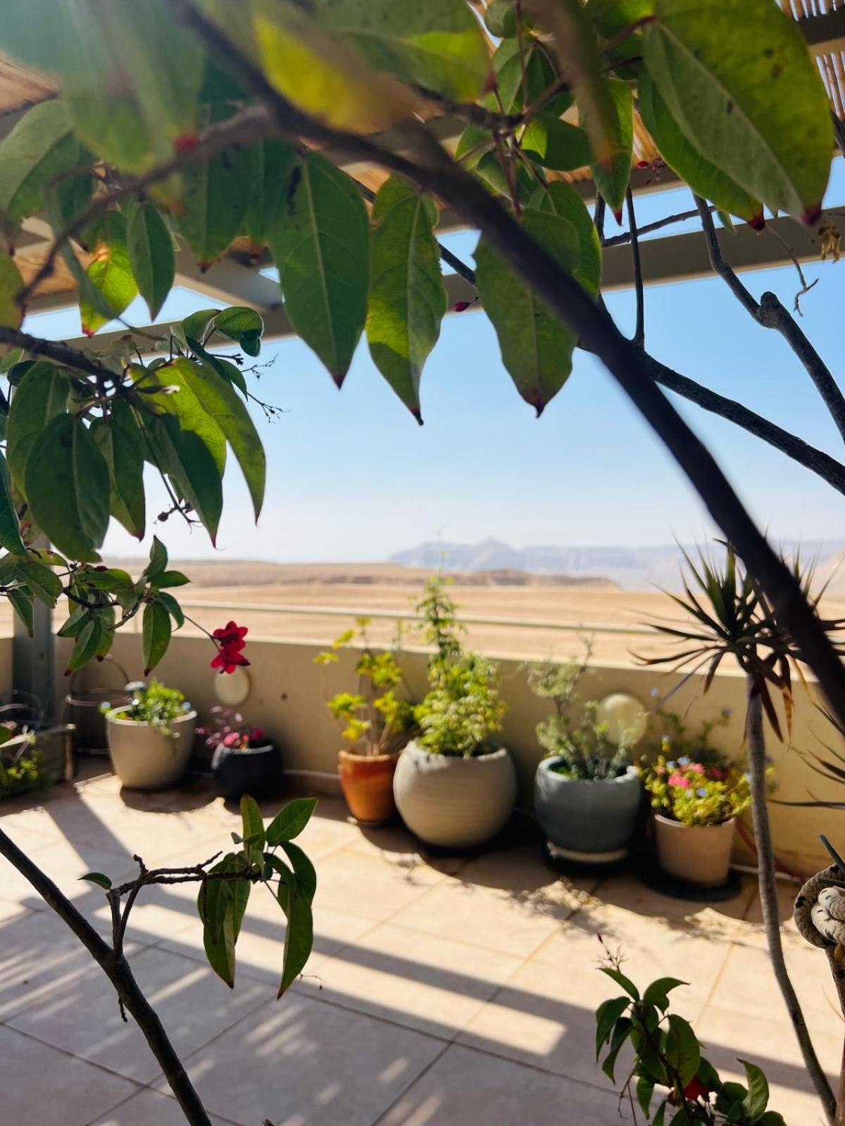 Villa Nof Beresheet à Midreshet Ben Gurion Extérieur photo