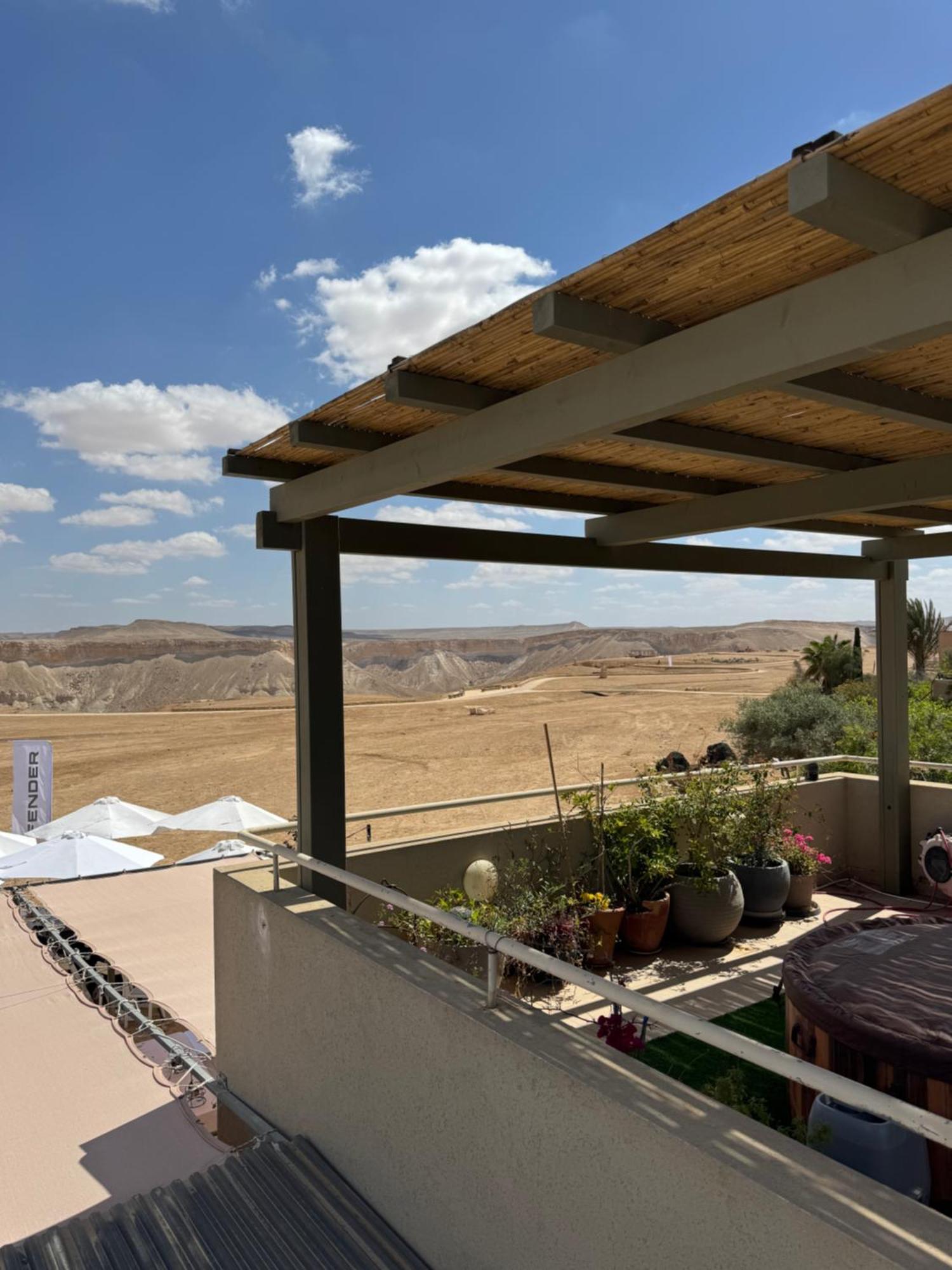 Villa Nof Beresheet à Midreshet Ben Gurion Extérieur photo